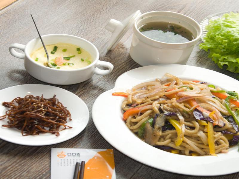 口口吉快時(shí)尚簡(jiǎn)餐