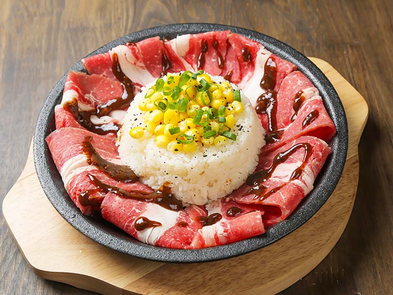 三個(gè)大叔黑椒牛肉飯-黑椒牛肉飯