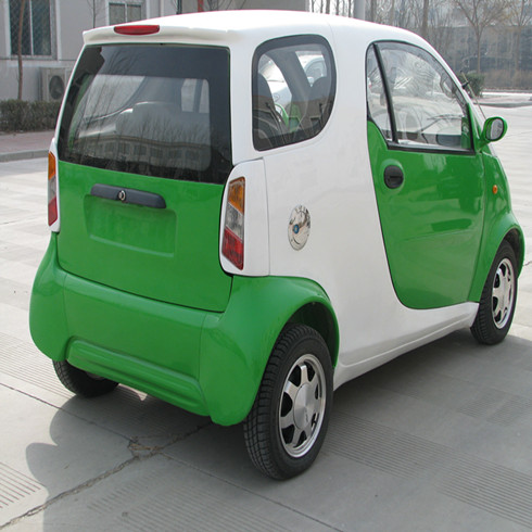 雅驪電動(dòng)車(chē)白與綠