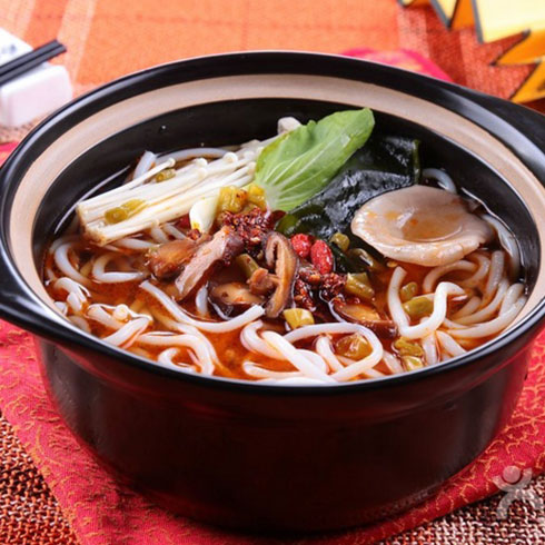 比參美米線(xiàn)土豆粉美食-米線(xiàn)