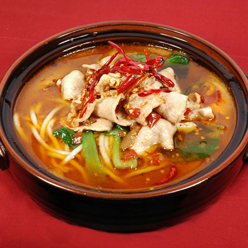 比參美米線(xiàn)土豆粉美食-雞雜米線(xiàn)