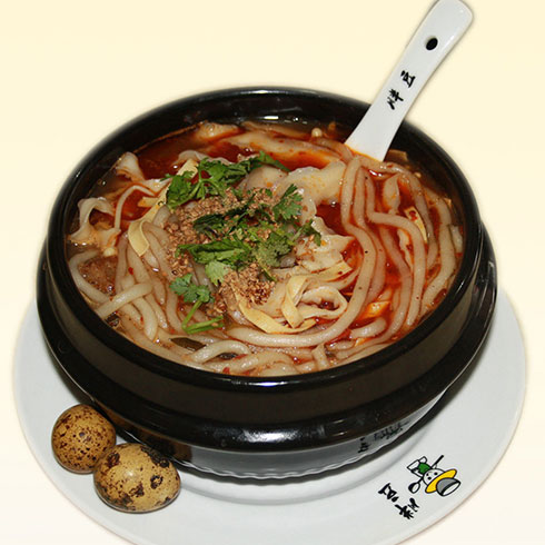 比參美米線(xiàn)土豆粉美食-醬香土豆粉