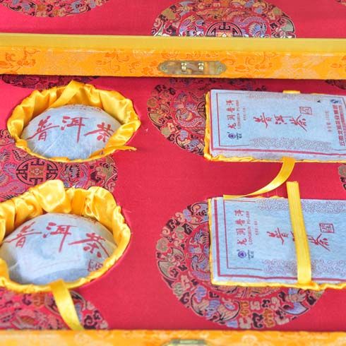 龍潤(rùn)茶產(chǎn)品-雙層潤(rùn)禮盒