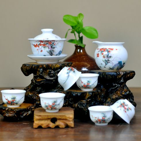 龍潤茶產(chǎn)品-8頭粉彩金秋神韻茶具