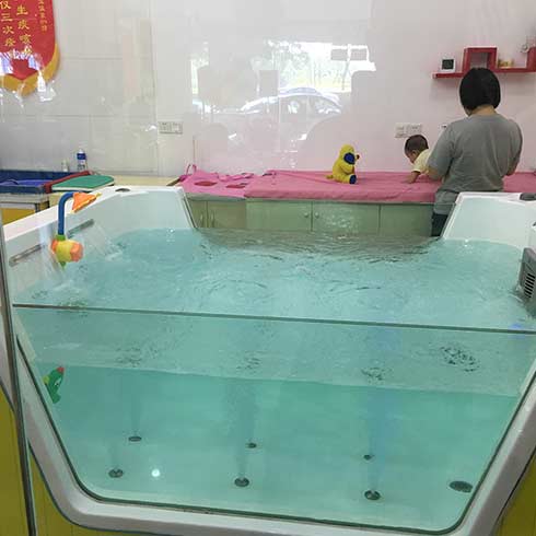潤(rùn)澤萊娜母嬰護(hù)理中心-幼兒?jiǎn)稳擞境? /></a>
						<p class=